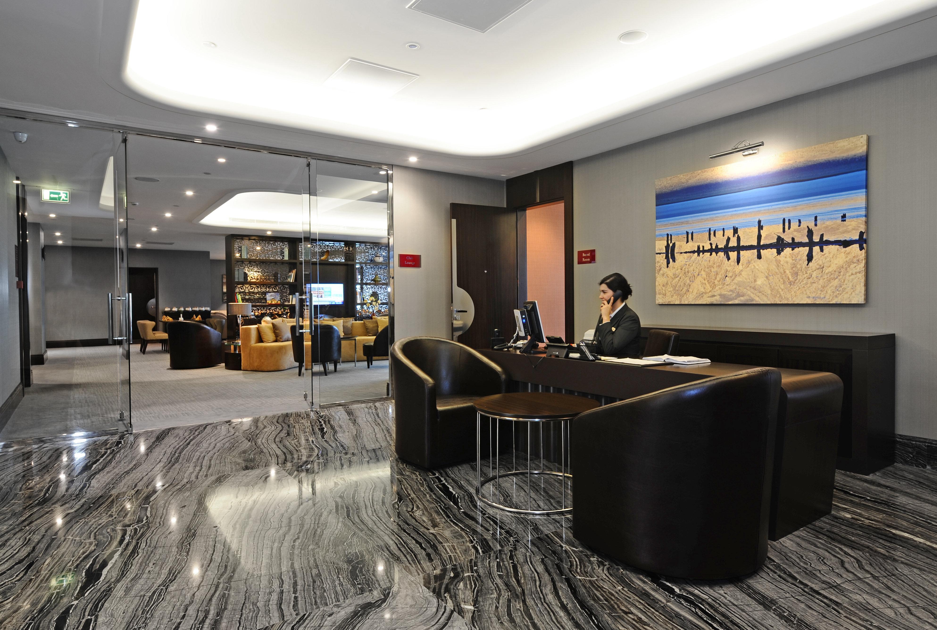 Crowne Plaza Bursa Convention Center & Thermal Spa By Ihg Exteriér fotografie Concierge at the lobby
